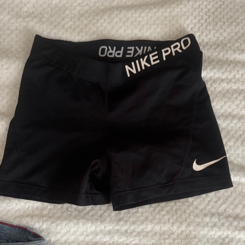 Nike Pro Women's Athletic Black Shorts
